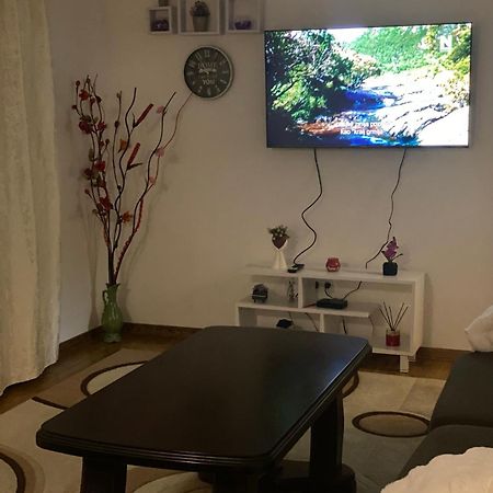 Apartment Dzeni Сараево Экстерьер фото