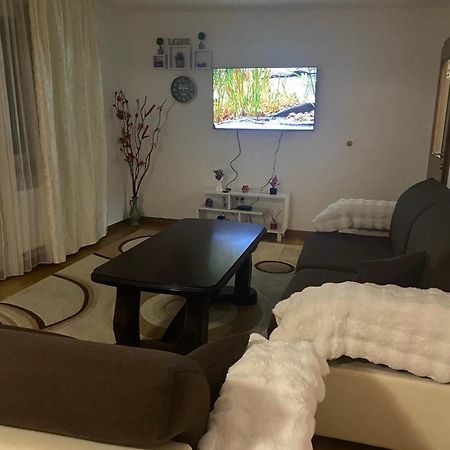 Apartment Dzeni Сараево Экстерьер фото